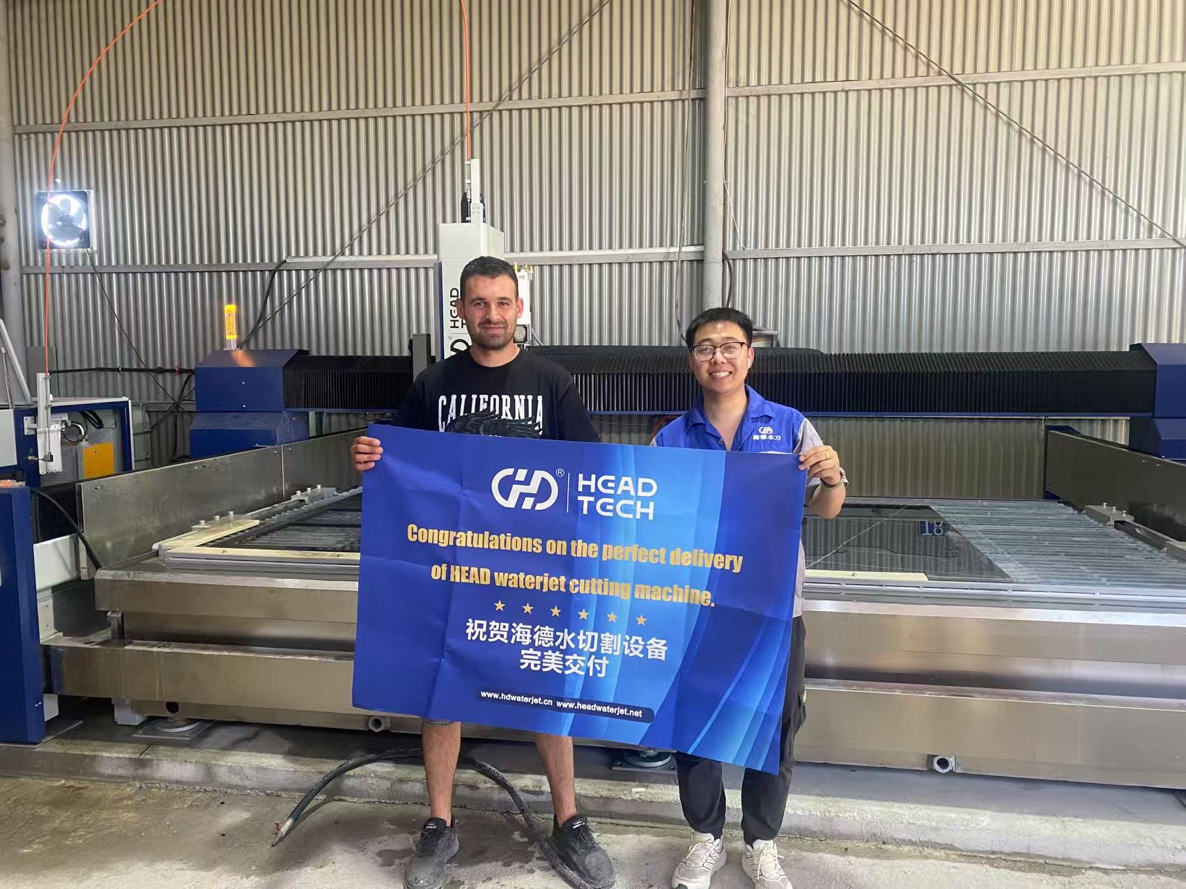 客户合照 (2).jpg